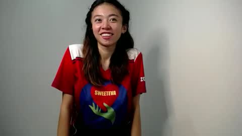 Snapshot of your_petitegirl09 chatting on May 11, 4:04 pm Honey online show from May 11, 4:04 pm