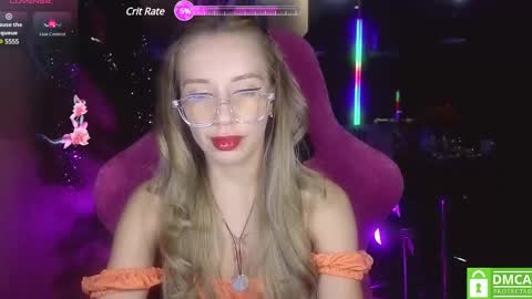 Alice  online show from December 12, 12:38 am