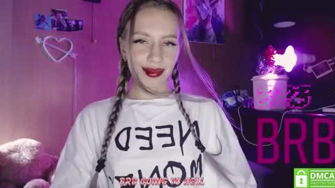 Alice  online show from December 16, 3:40 am