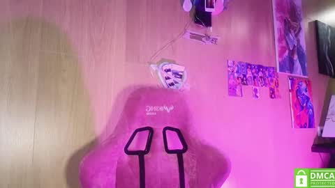 Alice  online show from January 19, 4:01 am