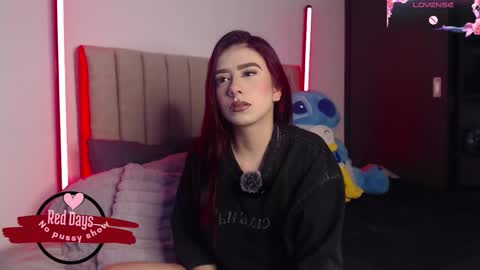 Snapshot of your_rosalie chatting on November 21, 4:00 am your_rosalie online show from November 21, 4:00 am