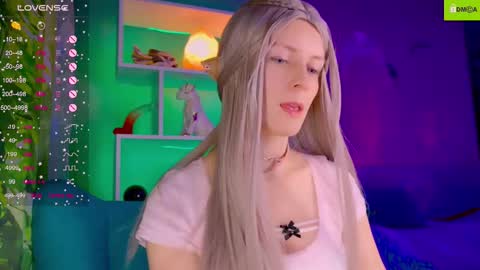 your_spring online show from October 31, 12:22 am