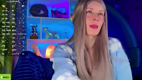 your_spring online show from March 20, 1:43 am