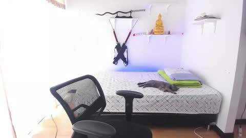 Snapshot of your_tao chatting on February 26, 3:33 pm Tao online show from February 26, 3:33 pm