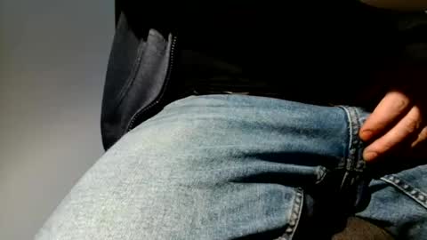 your_tipie online show from April 14, 9:37 am