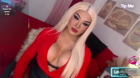 TRICXIEBELLE online show from March 13, 9:10 pm