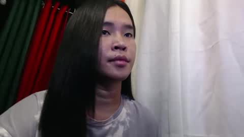 your_twinkletoes18 online show from January 10, 11:09 pm