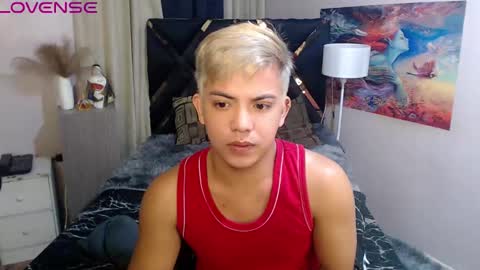 yourasian_bradley online show from October 22, 3:01 pm