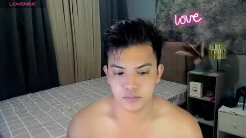 yourasian_bradley online show from February 6, 3:00 am