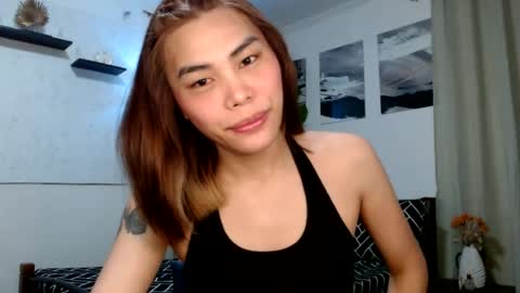 Snapshot of yourasianbigcock chatting on July 23, 4:32 am LEXI online show from July 23, 4:32 am