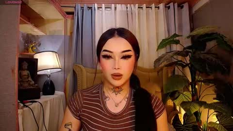 kim online show from November 20, 10:48 am