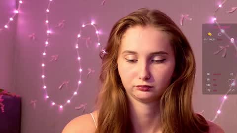 creamysister online show from November 7, 9:59 pm