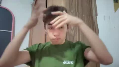 Snapshot of yourcummer_april chatting on June 29, 7:03 am April online show from June 29, 7:03 am