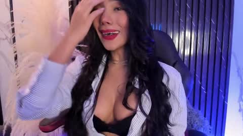 Snapshot of yourcutemolly chatting on March 7, 5:18 am Selena online show from March 7, 5:18 am