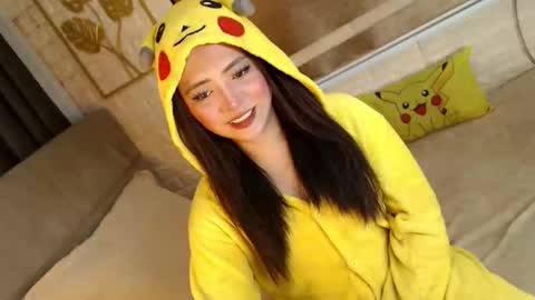 JEN  online show from January 7, 12:51 pm