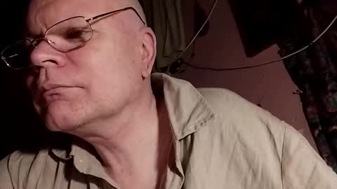 yourfans78gt31 online show from April 10, 8:35 pm