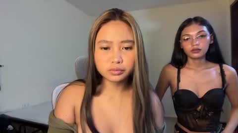 Snapshot of yourfantasyyy_ chatting on July 4, 6:25 pm yourfantasyyy_ online show from July 4, 6:25 pm