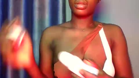 favcamgirl online show from January 7, 6:38 am