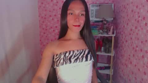 RICCIE MAE online show from November 23, 4:45 am