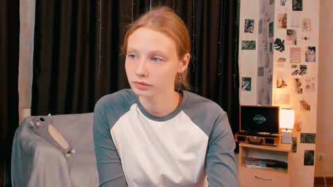 Snapshot of yourfavoritedoctor chatting on December 23, 3:44 pm Letty online show from December 23, 3:44 pm