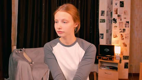 Snapshot of yourfavoritedoctor chatting on December 25, 4:22 pm Letty online show from December 25, 4:22 pm