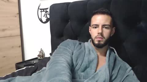 yourfavoritetallboy online show from December 22, 10:29 pm