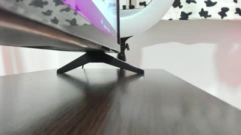 You can Call me  Mar online show from February 21, 12:00 am