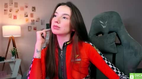 Chloe online show from October 27, 4:16 am