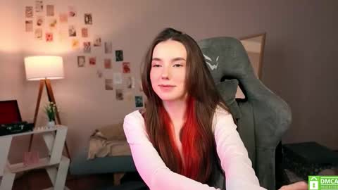 Chloe online show from October 30, 4:47 am