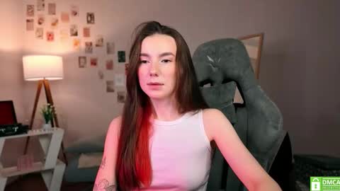 Chloe online show from November 5, 4:34 am