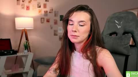 Chloe online show from November 7, 5:29 am