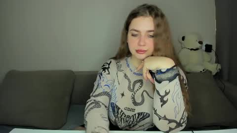 yourgem__ online show from April 6, 4:46 am