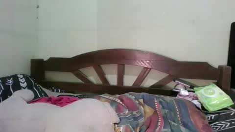 mimi online show from March 7, 5:54 pm