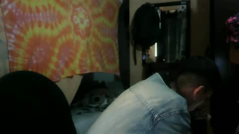 yourgodzeus online show from October 3, 6:16 pm