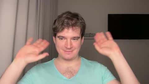 Snapshot of yourhairybuddy chatting on February 22, 8:18 pm Andrey online show from February 22, 8:18 pm