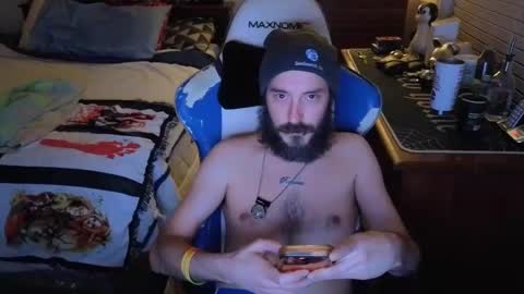 Snapshot of yourhighnessthis9inch chatting on October 23, 8:02 am Sh online show from October 23, 8:02 am