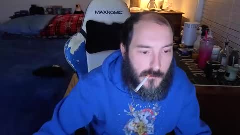 Snapshot of yourhighnessthis9inch chatting on November 26, 8:26 am Sh online show from November 26, 8:26 am