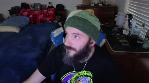 Snapshot of yourhighnessthis9inch chatting on December 2, 1:50 pm Sh online show from December 2, 1:50 pm