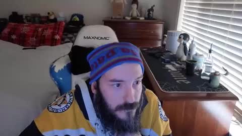 Snapshot of yourhighnessthis9inch chatting on December 15, 5:50 pm Sh online show from December 15, 5:50 pm