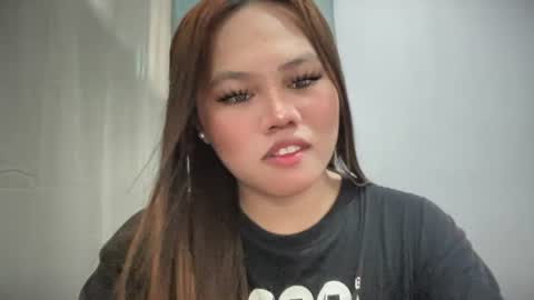 yourhotgirl_lyn online show from July 1, 7:32 am
