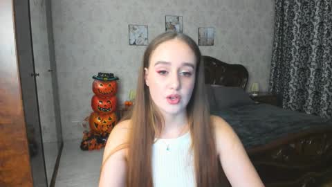 Mariam online show from November 1, 8:00 pm