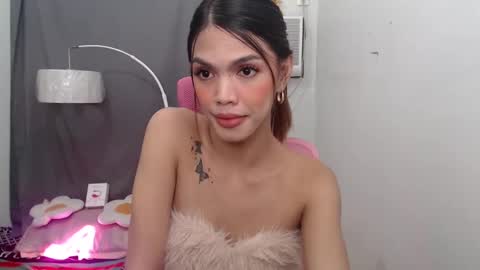 Snapshot of yourhotpatricia69 chatting on January 15, 1:31 pm patty online show from January 15, 1:31 pm