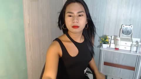 Mauie  online show from September 27, 9:53 pm