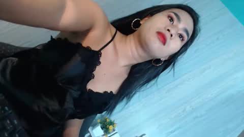 Mauie  online show from September 30, 7:19 pm