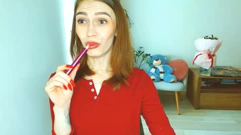 Snapshot of yourladysunshine chatting on February 7, 10:08 am Ksyusha online show from February 7, 10:08 am