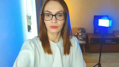 Snapshot of yourladysunshine chatting on February 28, 8:37 am Ksyusha online show from February 28, 8:37 am