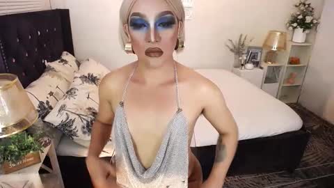 --               online show from November 11, 4:40 pm