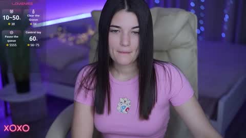 Snapshot of yourlolabunny chatting on November 15, 4:03 pm L O L A online show from November 15, 4:03 pm