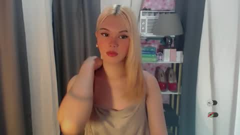 KYLIE MORE online show from June 3, 4:04 am