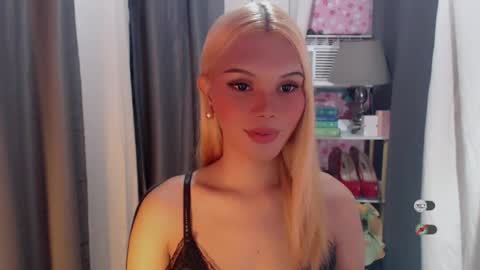 KYLIE MORE online show from July 7, 8:18 am